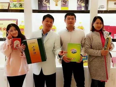 新闻综合频道采访我司副总经理陈思